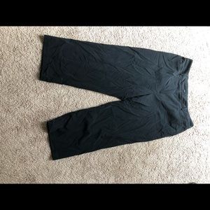 David Dart Black Capri pants